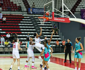 Toroslar Kadin Basketbol BBC Grengewaldi maglup etti 24 min - Mega TV