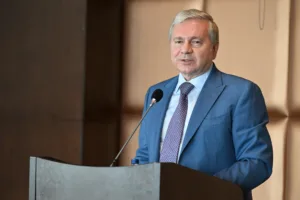 moskova heyeti is insanlari bulusmasi 2 min - Mega TV