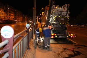 KASKİ'den Gece Mesaisi - Mega TV paylasim 7 i 1 min - Mega TV