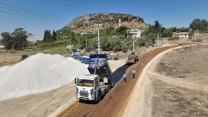 Serik Deniztepesi Grup Yolu asfaltlanıyor - Mega TV serik grup yolu asfalt 7 min - Mega TV