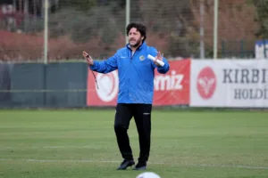 Alanyaspor, Galatasaray Maçına Hazırlıklarını Sürdürüyor - Mega TV 1 16 - Mega TV
