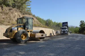Katı Atık Tesisi yolu asfaltlandı. - Mega TV 2e0560ad 808c 45c3 9fb3 a073d404277b - Mega TV