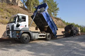 Katı Atık Tesisi yolu asfaltlandı. - Mega TV 6557d985 50fc 462d 877c 4fdabc69fa6c - Mega TV