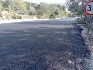 Demre Kekova grup yolu sıcak asfaltla kaplanıyor - Mega TV Demre kekova ucagiz kapakli yol sicak asfalt 4 - Mega TV