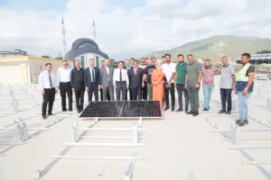 TURKIYENIN ILK GES KAMPUSU ALKUYE KURULUYOR 1 1 - Mega TV