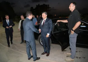 VALI SAHINDEN ALKUYE ZIYARET 4 1 - Mega TV