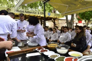 Alkü’lü Öğrenciler Tescilli Lezzet Gülüklü Çorba’yı Öğrendi - Mega TV WhatsApp Image 2023 10 31 at 13.32.01 4 - Mega TV