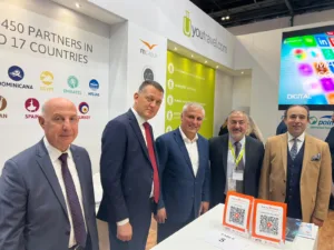 Londra'da Bir Araya Geldiler - Mega TV WhatsApp Image 2023 11 06 at 18.34.52 - Mega TV