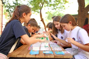 Alanya Belediyesi Ebeveyn & Çocuk Atölyesi Ve Çocuk Kütüphanesi Hizmete Devam Ediyor - Mega TV WhatsApp Image 2023 11 09 at 13.32.17 2 - Mega TV