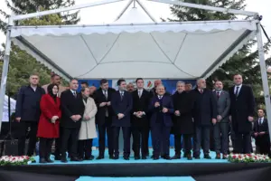 Başkan Büyükkılıç’tan 4 İlçeye “Kombi” Sözü - Mega TV 2 2 1 min - Mega TV