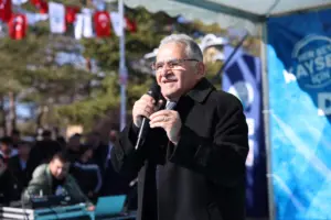 Başkan Büyükkılıç, Bir Yılda 4 İlçeyi Doğal Gaz İle Buluşturdu, 2 İlçeye Doğal Gaz Çalışması Başlattı - Mega TV 5 p 1 min - Mega TV