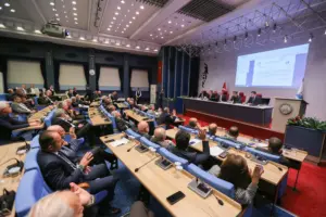Kayseri Büyükşehir Belediye Meclisi Toplandı - Mega TV NURI0777 9 - Mega TV