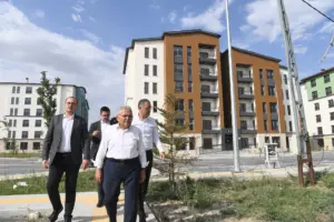 Başkan Büyükkılıç'tan ''İkinci Etap'' Müjdesi: 618 Adet Konutun Temeli Atılıyor - Mega TV baskan buyukkilic oruc reis projesi 6 min - Mega TV